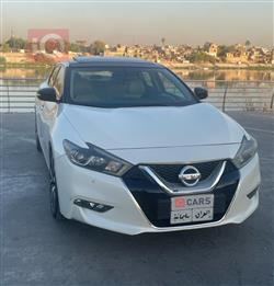Nissan Maxima